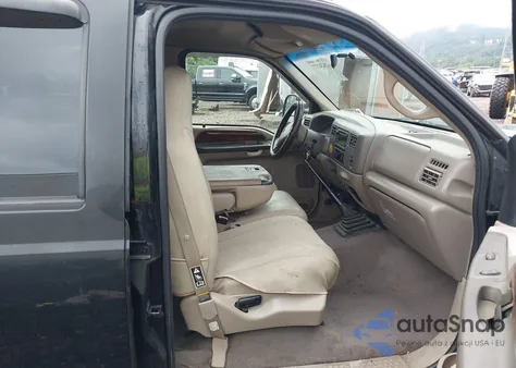 2000 Ford F-350 from USA, damaged, VIN 1FTWW32F0YEA86419